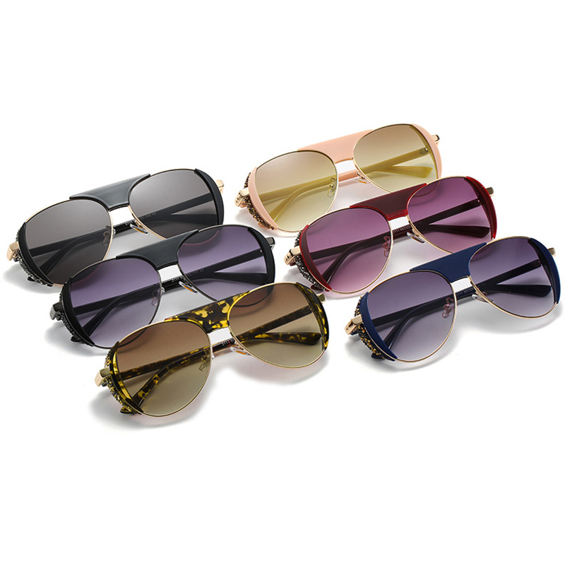 Retro Ladies Cat Eye  Brand Designer Black Fashionable One-piece Sunglasses